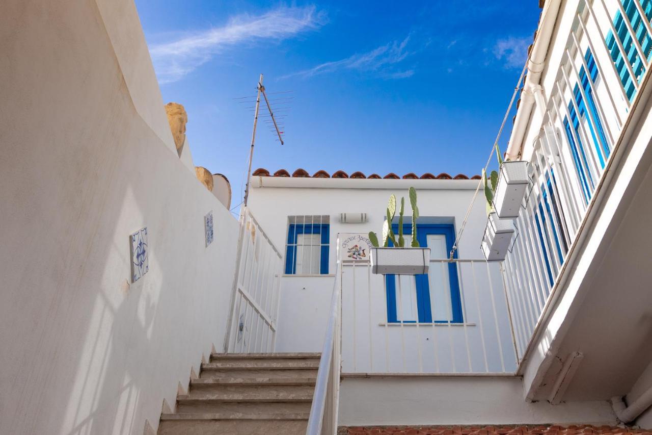 Syracuseapartments Il Pasubio Di Siracusa Stupendo Appartamento Vicino Ad Ortigia A 200M Dal Mare Exteriör bild